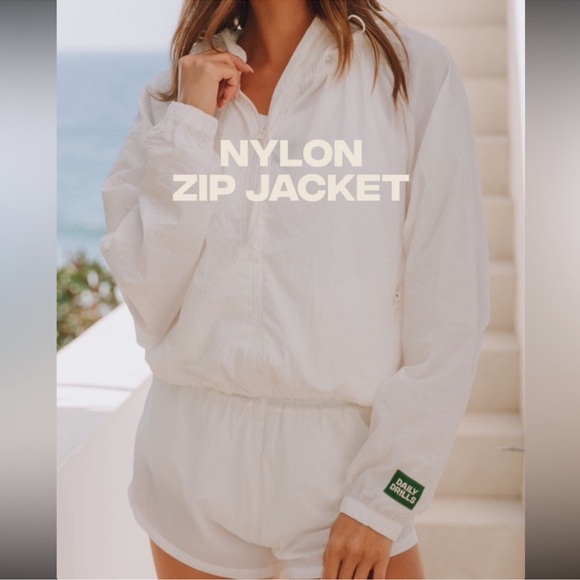 Daily Drills Tops - DAILY DRILLS WOMENS NYLON HALF ZIP JACKET XS/S WHITE
